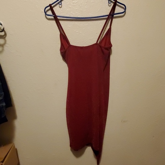 Dress - Picture 2 of 6